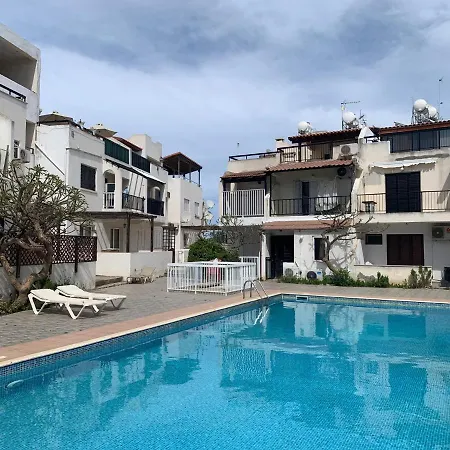 Theodoros Apt.22 Apartman