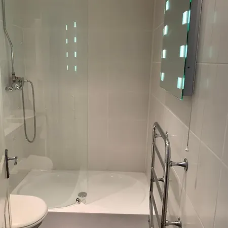 Theodoros Apt.22 * Paralimni